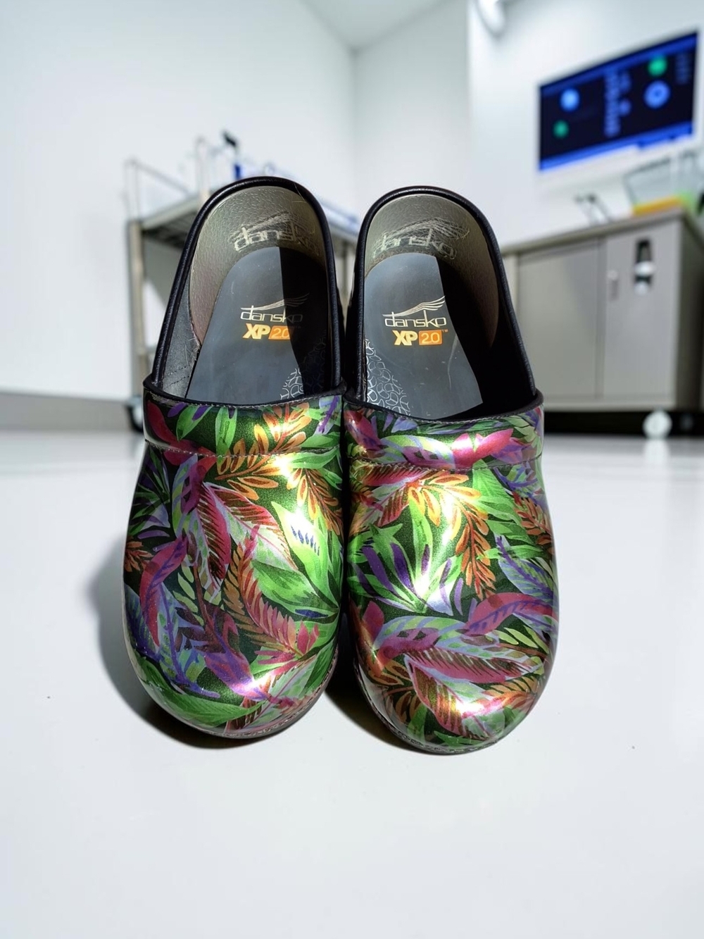 Dansko XP 2.0 Professional Clog in the Tropical Garden Patent Pattern, Size 8